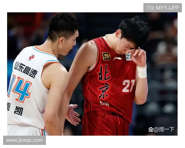 2020年CBA季后赛山东队与辽宁队激战回顾与精彩瞬间分析