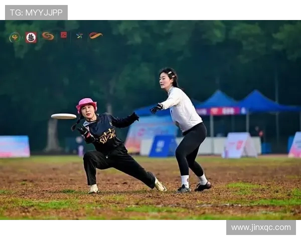 重庆飞盘队在全国耐力排行榜中荣获第九名展现出色实力与团队精神