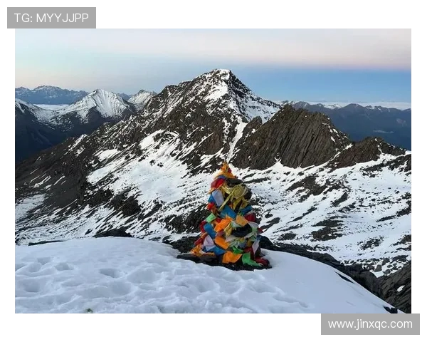 张敏的攀岩人生：在高峰之上与自我对话的深度探索